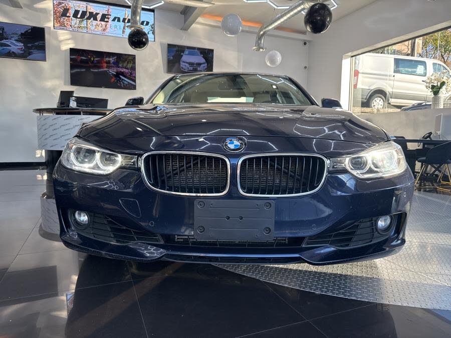2015 BMW 3 Series 328i xDrive Sedan AWD