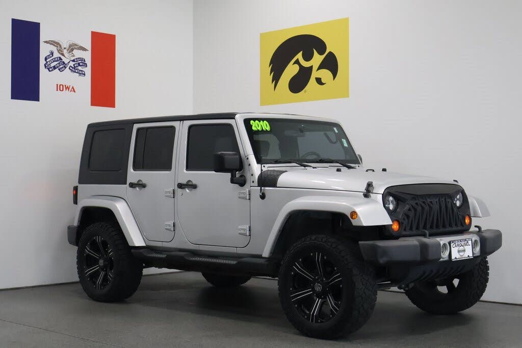 2010 Jeep Wrangler Unlimited Sahara 4WD
