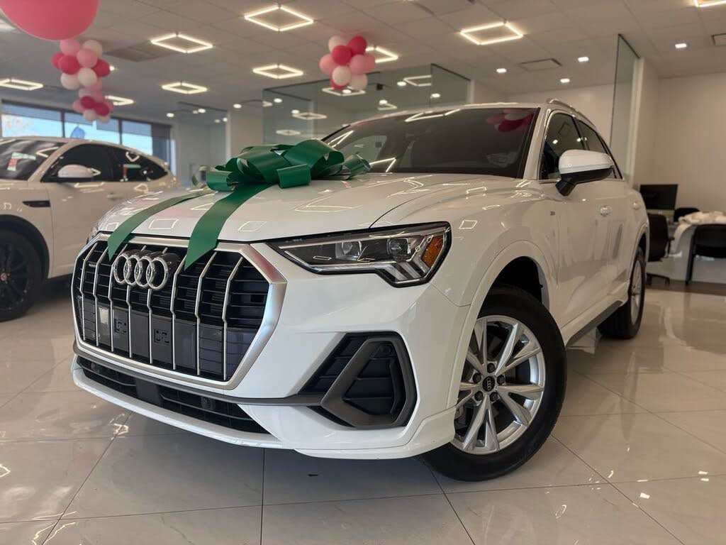 2025 Audi Q3 quattro Premium S Line 45 TFSI
