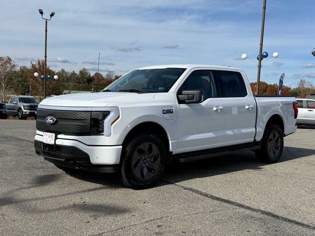 2025 Ford F-150 Lightning Flash SuperCrew AWD