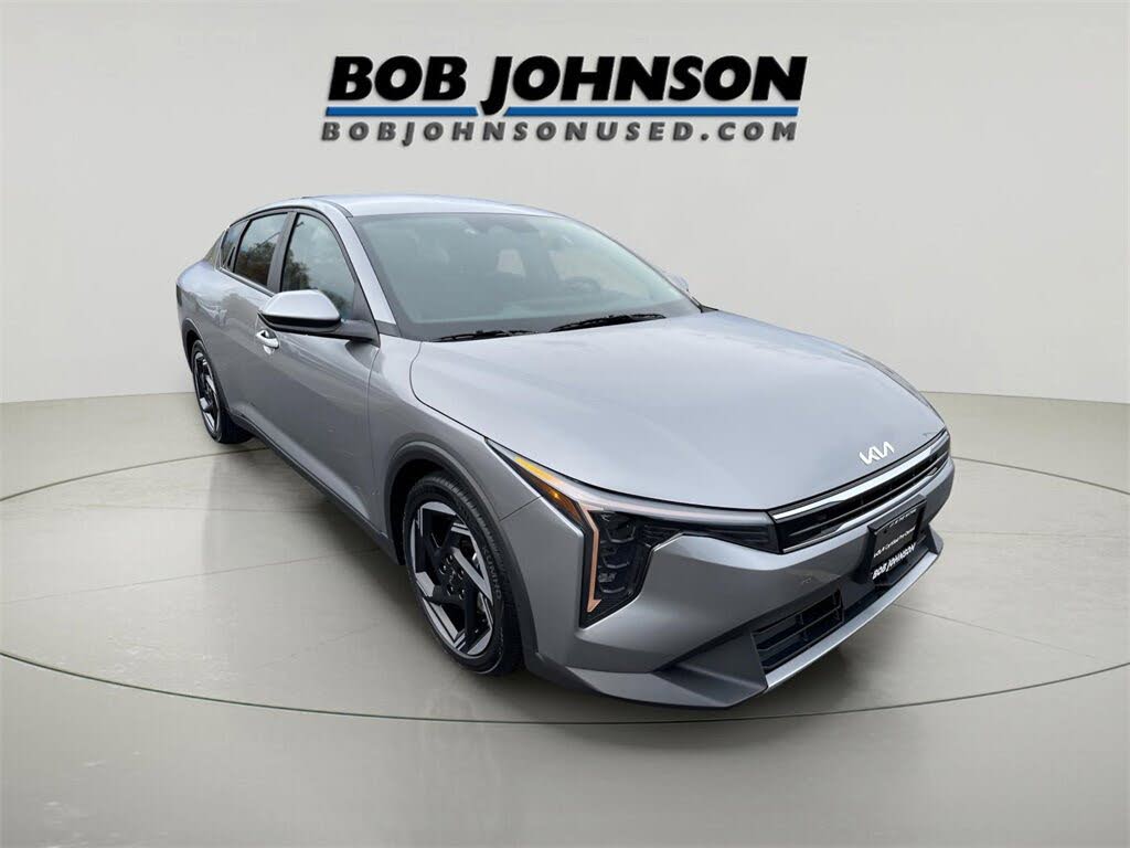 2025 Kia K4 EX FWD