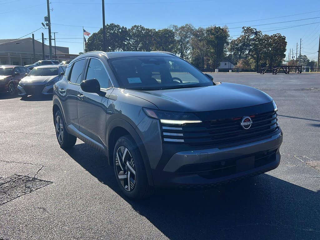 2026 Nissan Kicks SV FWD