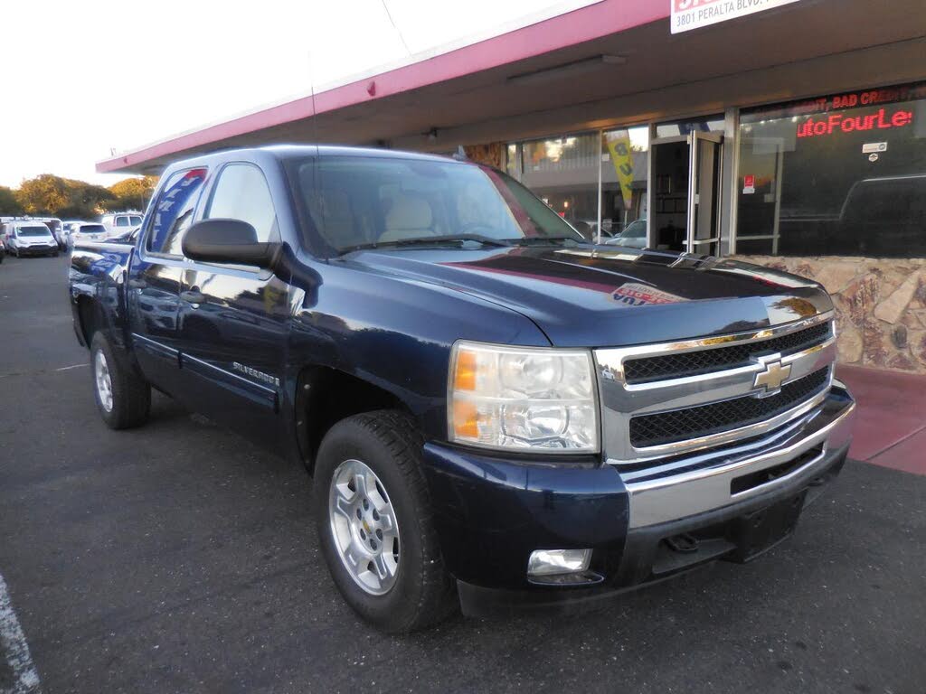 2009 Chevrolet Silverado 1500 LT Crew Cab RWD