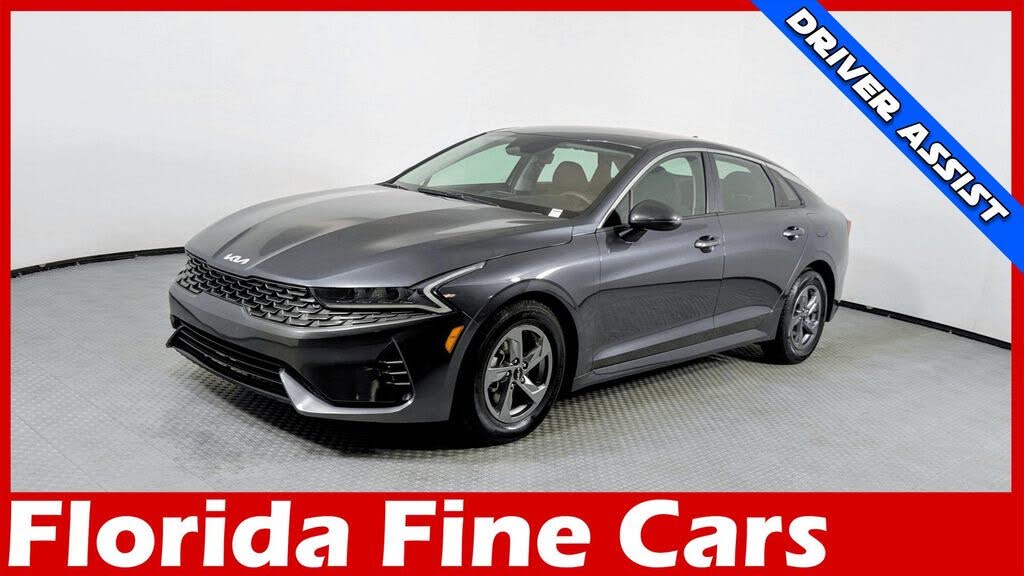 2022 Kia K5 LXS FWD