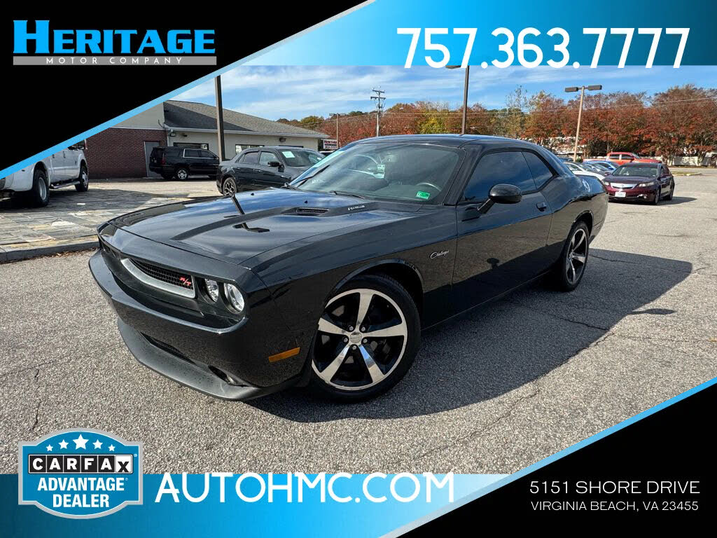 2013 Dodge Challenger R/T Classic RWD