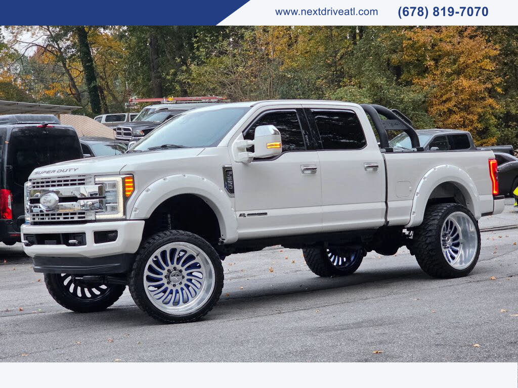 2017 Ford F-250 Super Duty Platinum Crew Cab 4WD