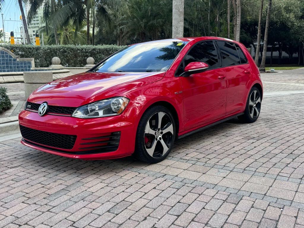 2017 Volkswagen Golf GTI 2.0T S 4-Door FWD