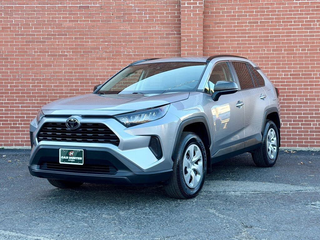 2021 Toyota RAV4 LE FWD