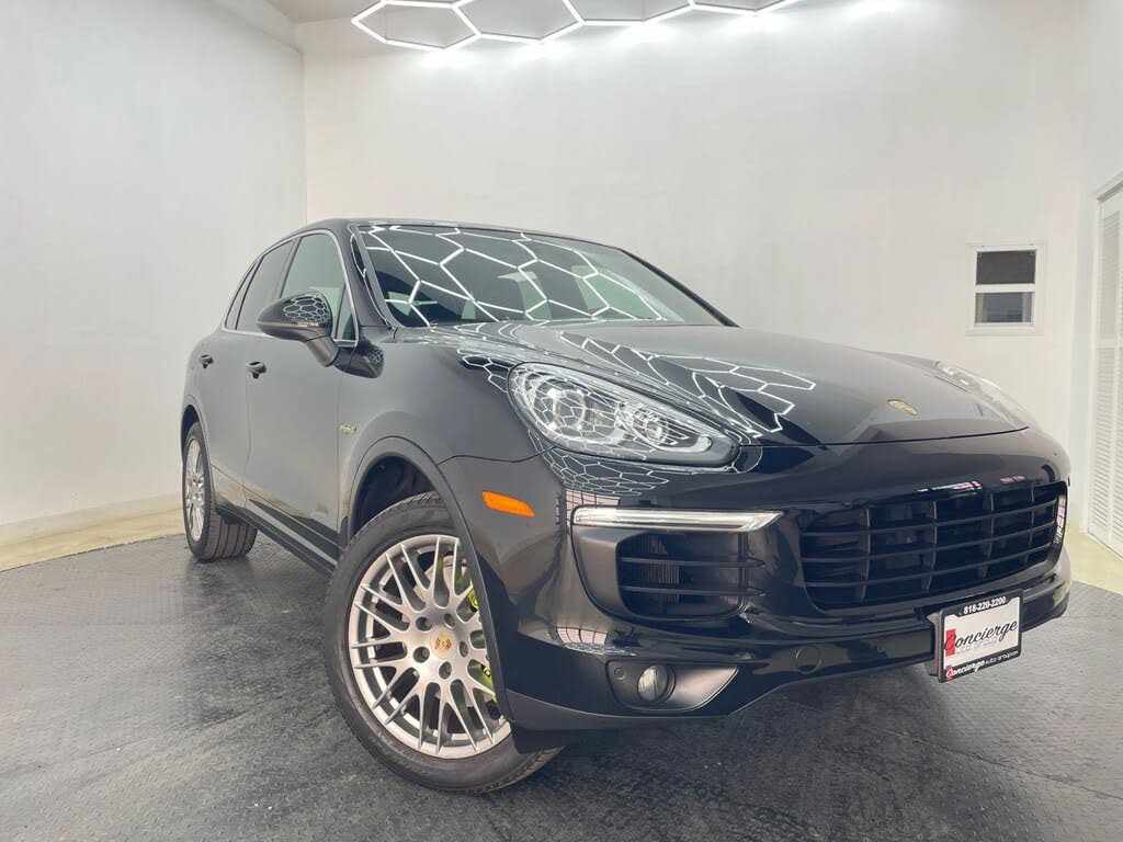 2016 Porsche Cayenne S AWD