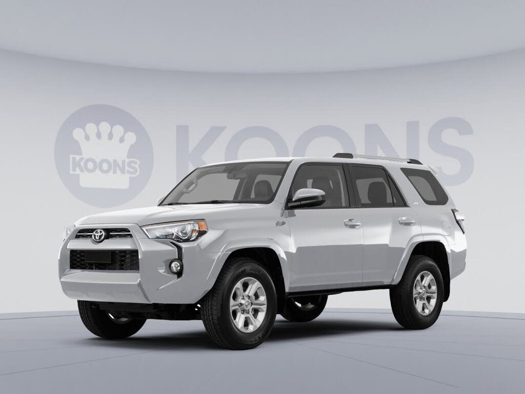 2024 Toyota 4Runner SR5 4WD