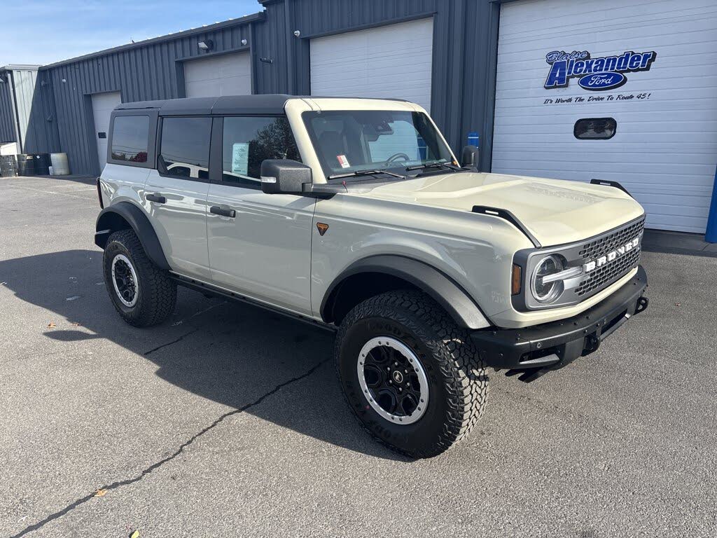 2025 Ford Bronco Badlands 4-Door 4WD