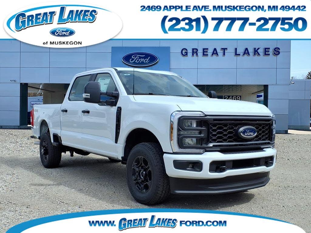 2026 Ford F-350 Super Duty XL Crew Cab 4WD