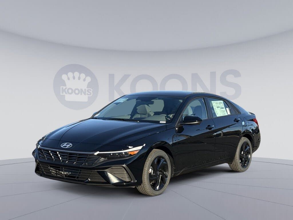 2026 Hyundai Elantra SEL Sport FWD