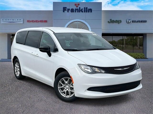2026 Chrysler Voyager LX FWD