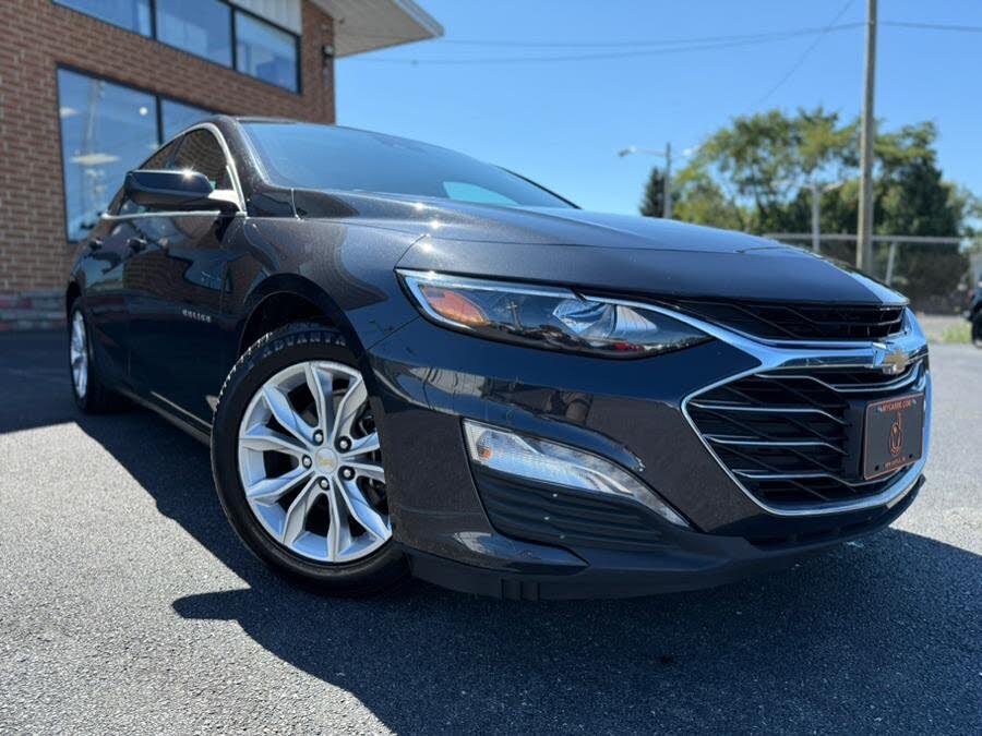 2023 Chevrolet Malibu LT with 1LT FWD