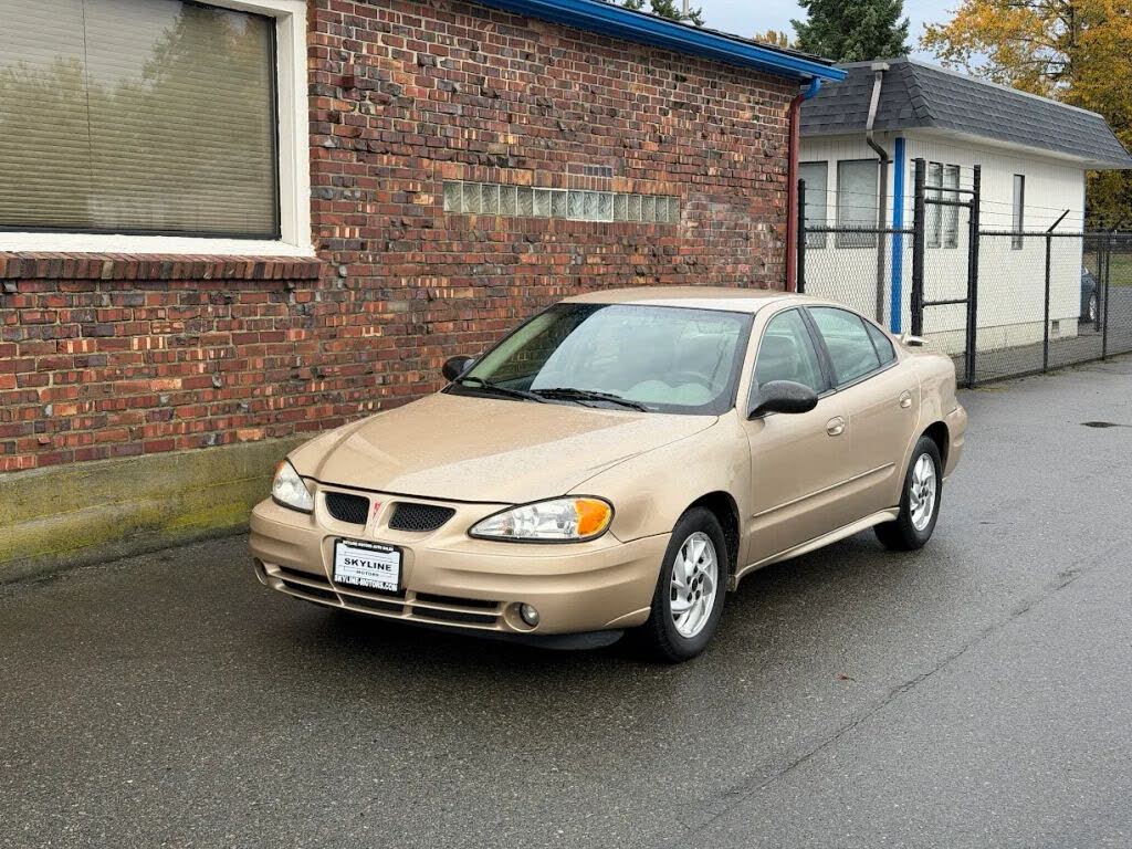 2004 Pontiac Grand Am SE1