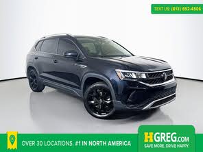 Volkswagen Taos SE FWD