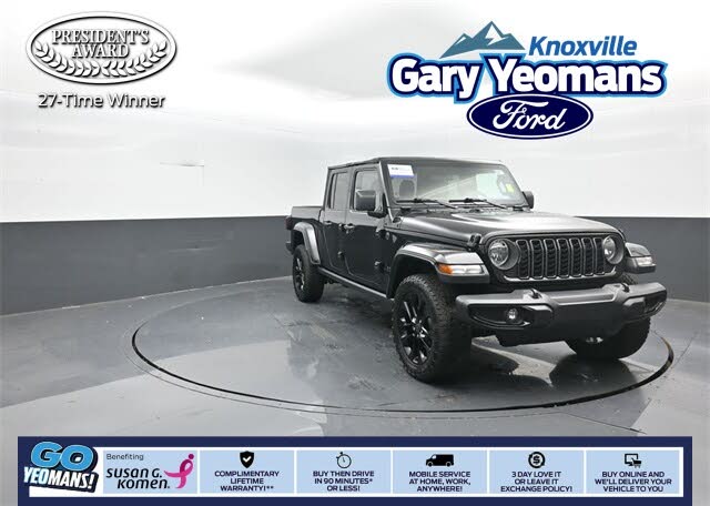2024 Jeep Gladiator NightHawk Crew Cab 4WD
