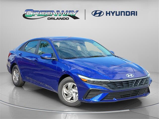 2025 Hyundai Elantra SE FWD