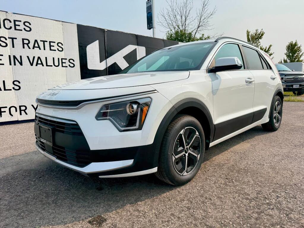 2025 Kia Niro EX FWD