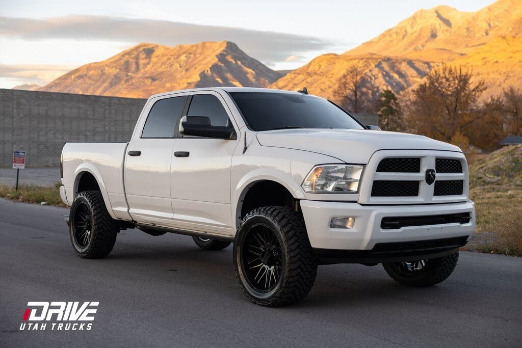 2016 RAM 2500 Outdoorsman Crew Cab 4WD