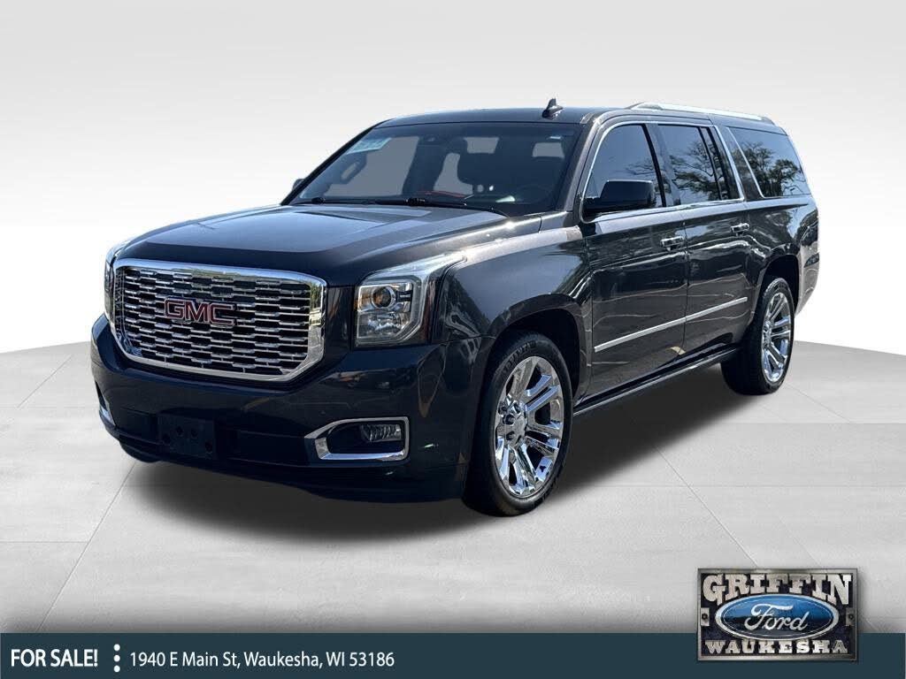 2017 GMC Yukon XL Denali 4WD