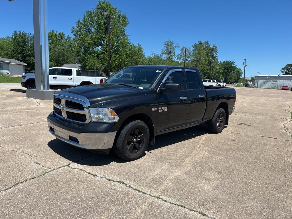 2016 RAM 1500 SLT Quad Cab 4WD
