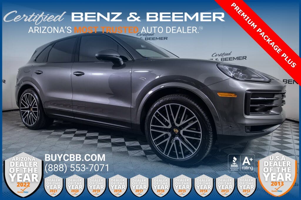 2025 Porsche Cayenne AWD