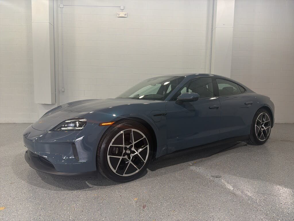 2025 Porsche Taycan