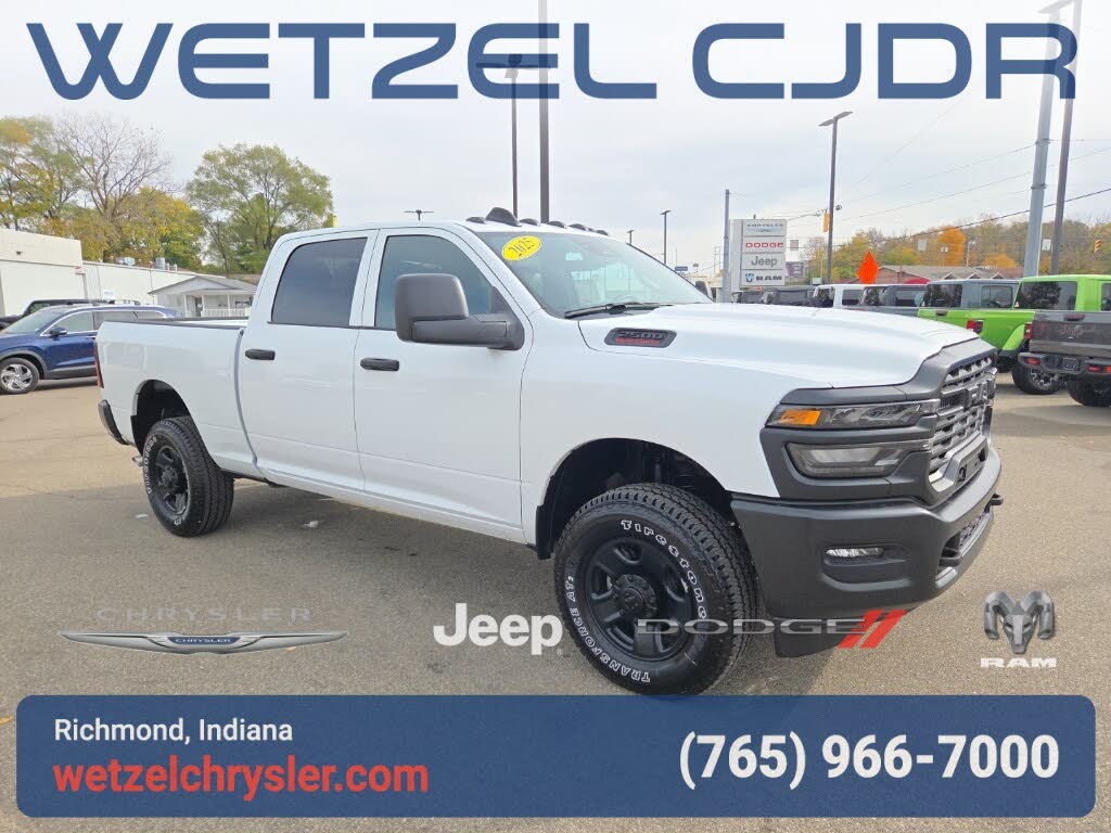 2025 RAM 2500 Tradesman Crew Cab 4WD