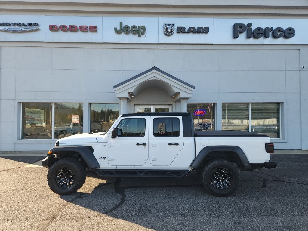 2020 Jeep Gladiator Sport Crew Cab 4WD