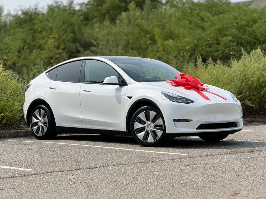 2022 Tesla Model Y Long Range AWD