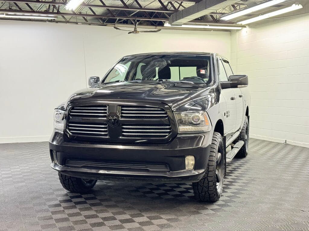 2017 RAM 1500 Sport Crew Cab 4WD