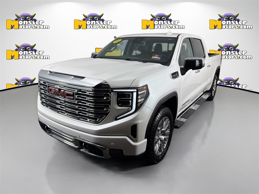 2022 GMC Sierra 1500 Denali Crew Cab 4WD