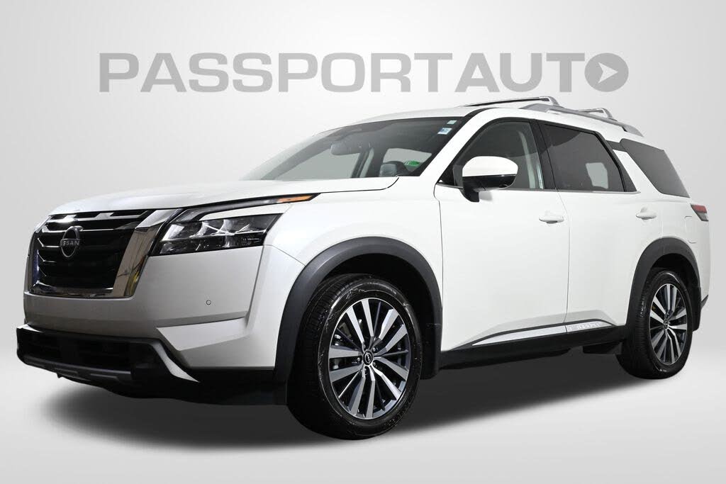 2022 Nissan Pathfinder Platinum 4WD