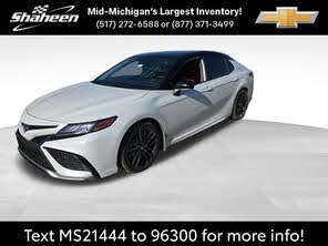 Toyota Camry Hybrid XSE FWD