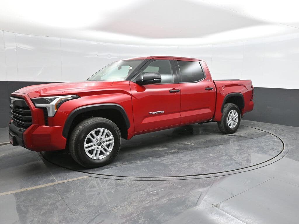 2022 Toyota Tundra SR5 CrewMax Cab 4WD