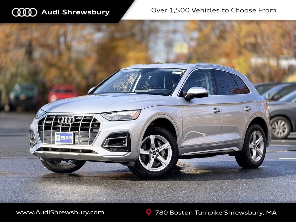 2023 Audi Q5 quattro Premium 40 TFSI