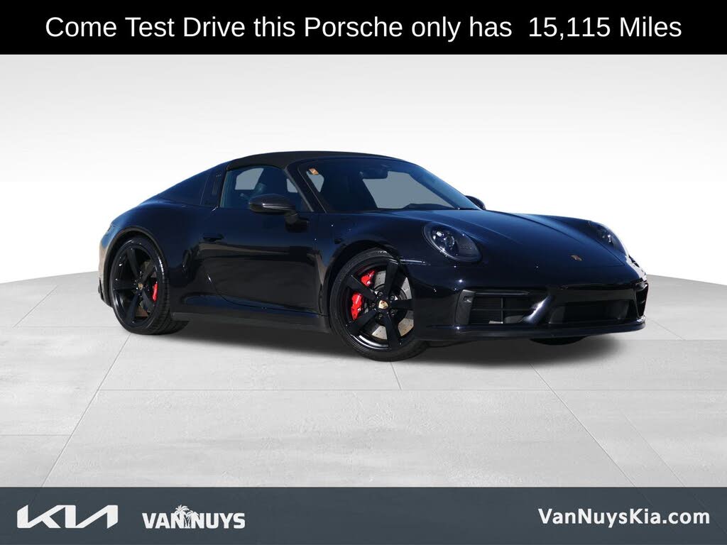 2024 Porsche 911 Targa 4 GTS Cabriolet AWD