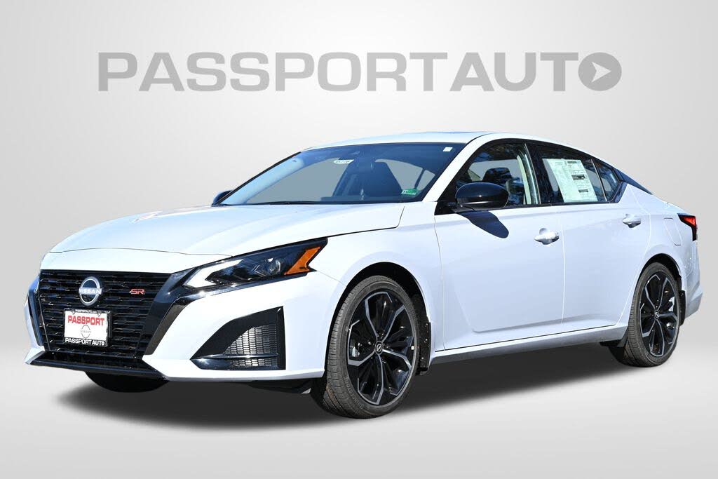 2025 Nissan Altima 2.5 SR FWD