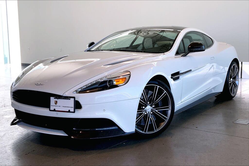 Aston Martin Vanquish Coupe RWD 2015