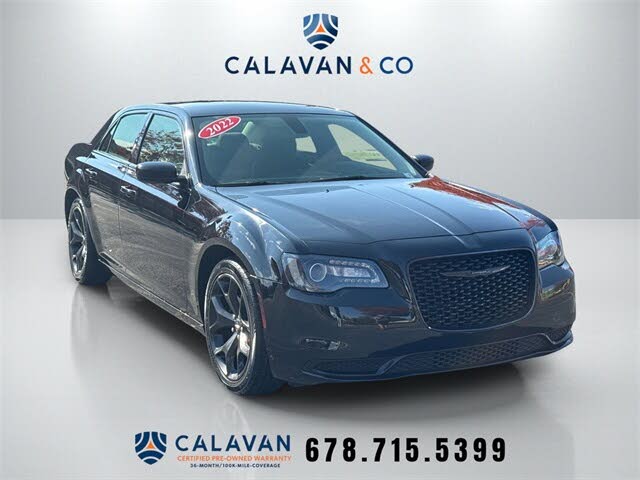 2022 Chrysler 300 Touring RWD