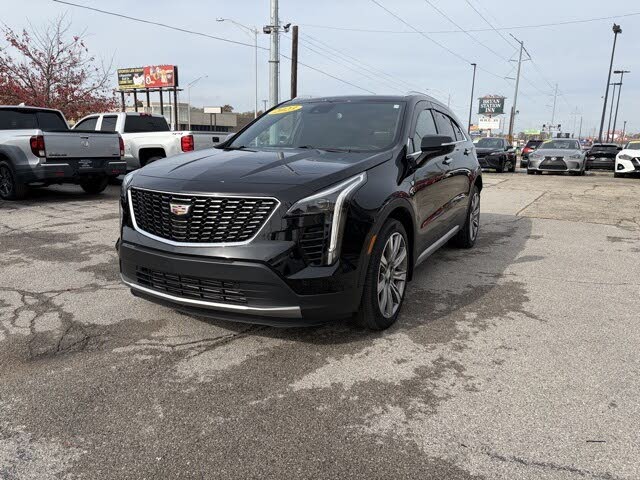 2023 Cadillac XT4 Premium Luxury AWD