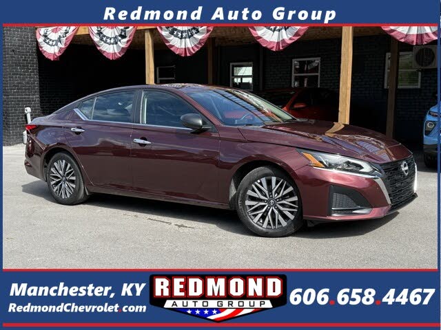 2024 Nissan Altima 2.5 SV FWD