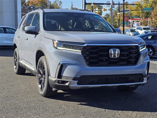 2025 Honda Pilot Touring+ AWD