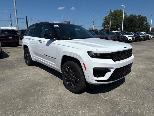 2025 Jeep Grand Cherokee Summit 4WD