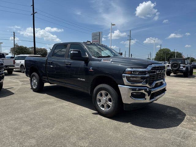 2025 RAM 2500 Big Horn Crew Cab 4WD
