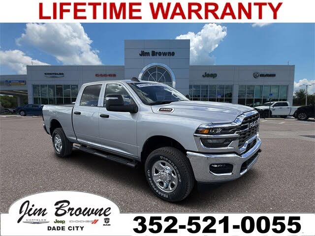 2026 RAM 2500 Tradesman Crew Cab 4WD