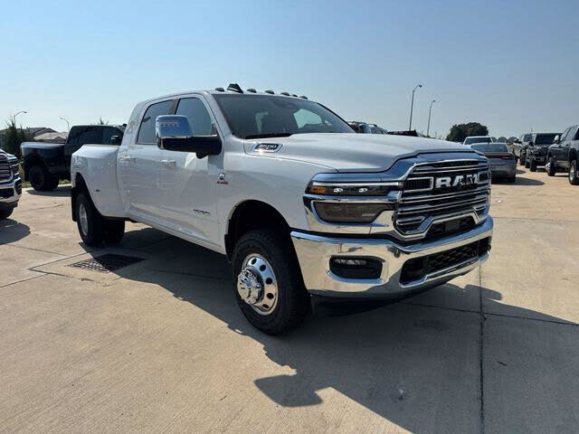 2026 RAM 3500 Laramie Mega Cab DRW 4WD