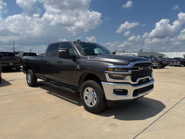 2026 RAM 3500 Tradesman Crew Cab LB 4WD